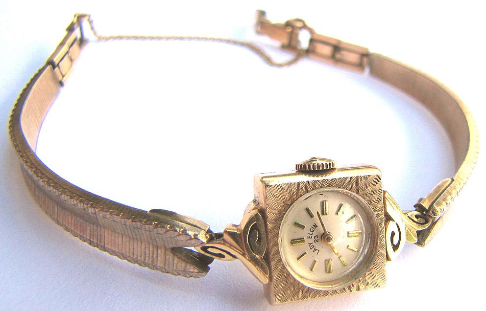 AntiqueOyster Lady Elgin 14K Gold Square Watch Vintage